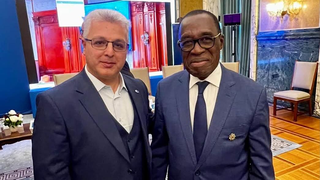 Secretarul general al CSN MERIDIAN și Dr Eugène AKA AOUÉLÉ Președintele UCESIF și al CESEC din Coasta de Fildeș